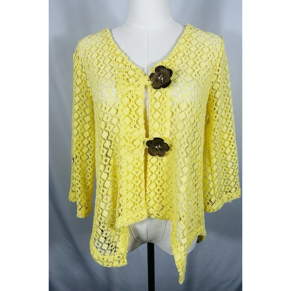Vintage Yellow Open Knit Cardigan Wood Flower Button Beach Artsy Boho Lagenlook